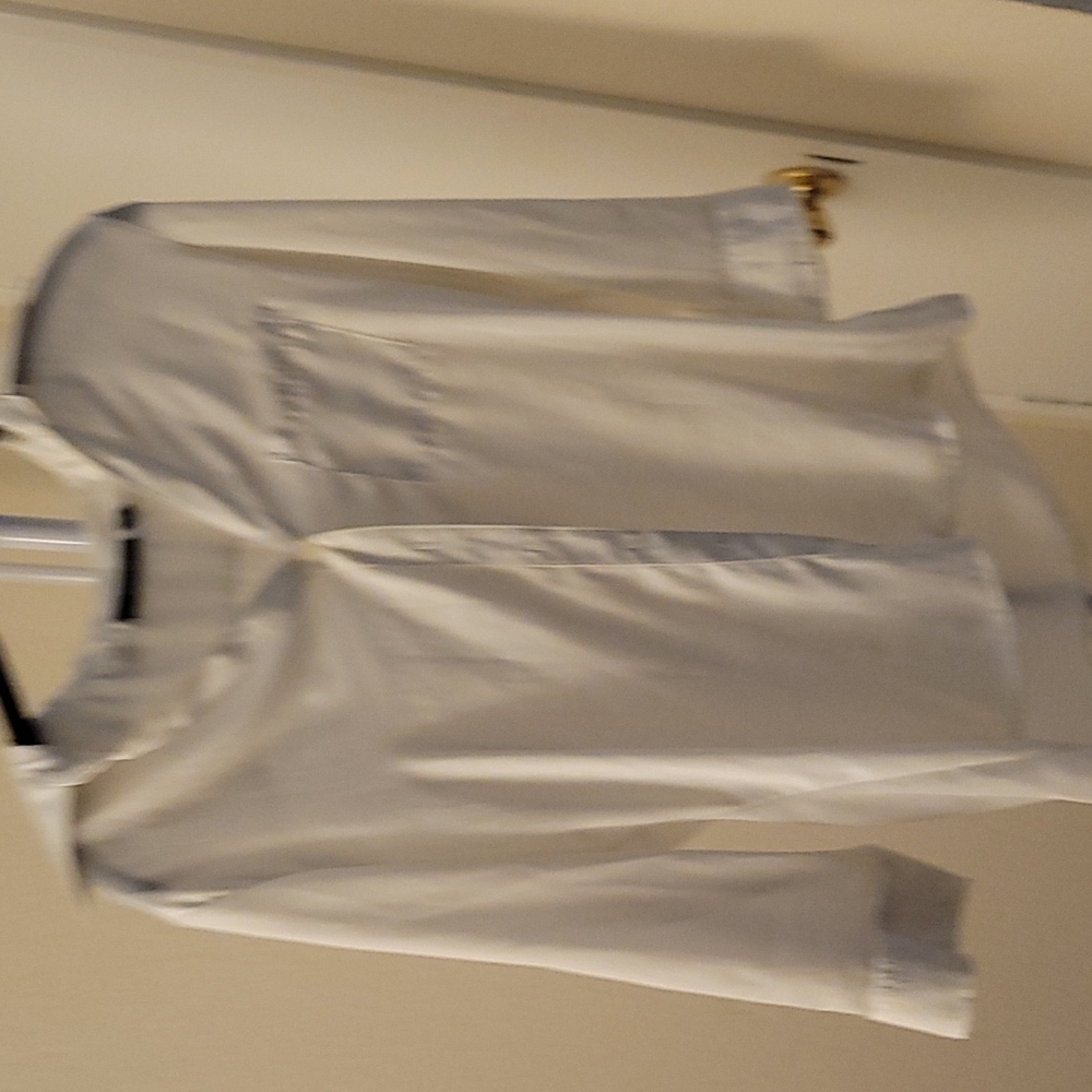 Apt 9,Size Medium  Causal Light weight blouse